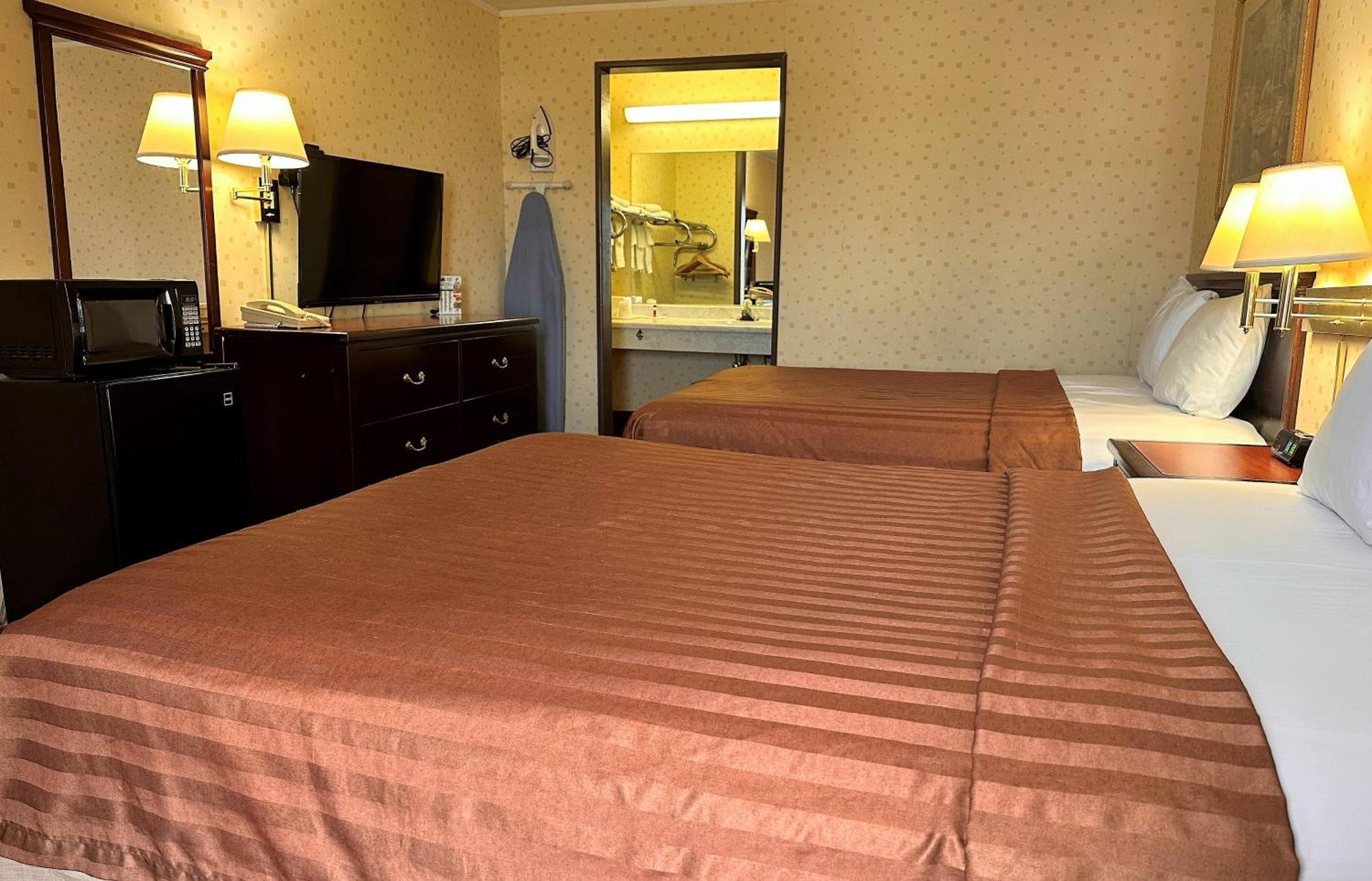 Travelodge By Wyndham Hotel