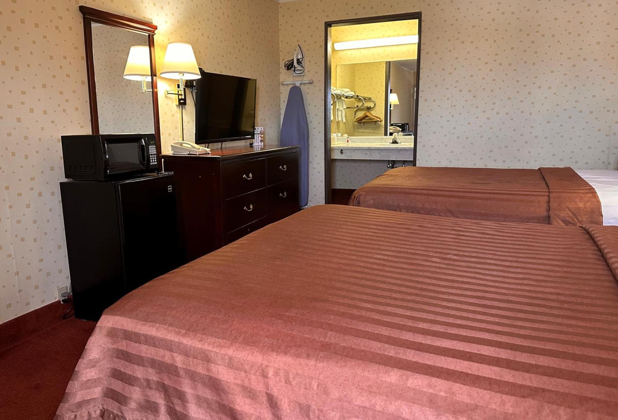 Travelodge By Wyndham Hotel 2*